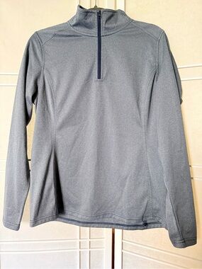 The North Face Men's Heathered Gray Half-Zip Pullover